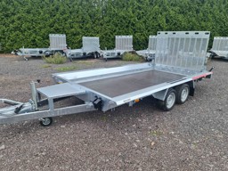 Zeige Details für 3.000 kg - Builder3 4018-S Bild von 3.000 kg - Builder3 4018-S