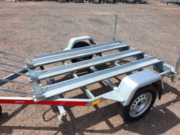 Zeige Details für Mietanhänger Moto 3 750 kg - 2.20 x 1.55m für 3 Motorräder Bild von Mietanhänger Moto 3 750 kg - 2.20 x 1.55m für 3 Motorräder