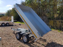 Zeige Details für 2.5t - Heckkipper 3,11 x 1,80m Bild von 2.5t - Heckkipper 3,11 x 1,80m