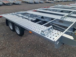 Zeige Details für 3.5t Car Plus - 5,00 x 2,00m mit Schienen und Winde Bild von 3.5t Car Plus - 5,00 x 2,00m mit Schienen und Winde